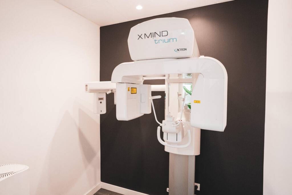 Innovating Dental Imaging: Cutting-Edge CBCT/X-Ray Solutions at INIMA Clinic