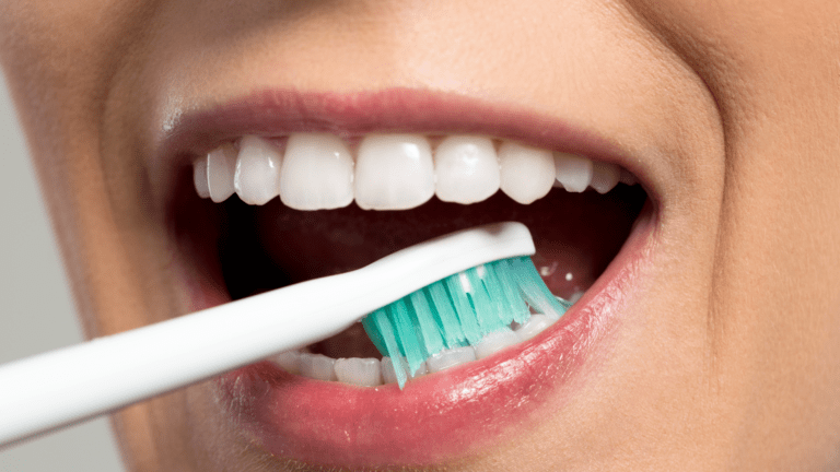 Manual vs. Electric Toothbrush